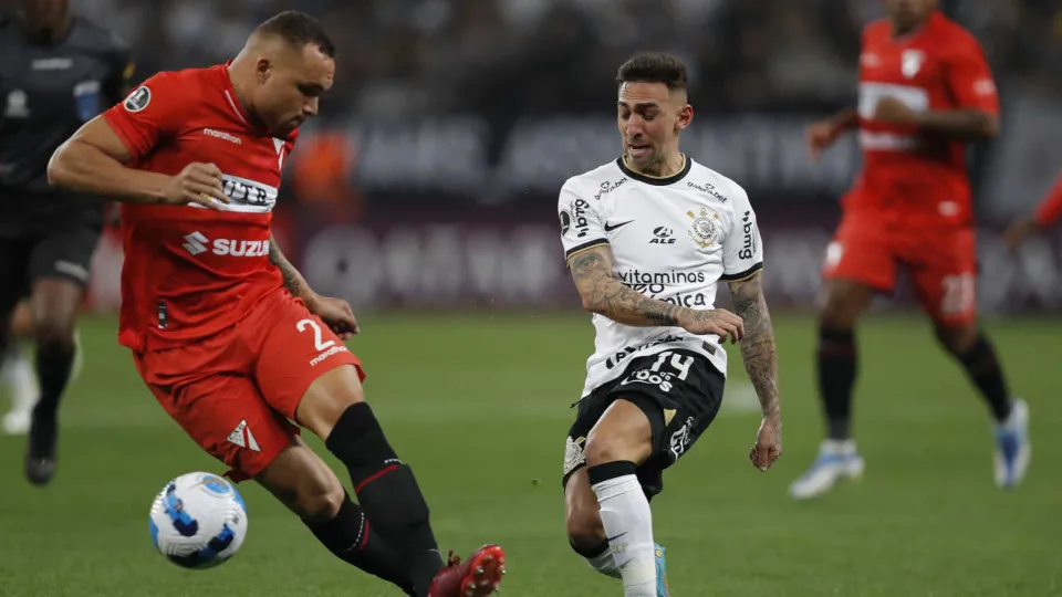 Corinthians, de Vítor Pereira, nos 'oitavos' da Taça Libertadores