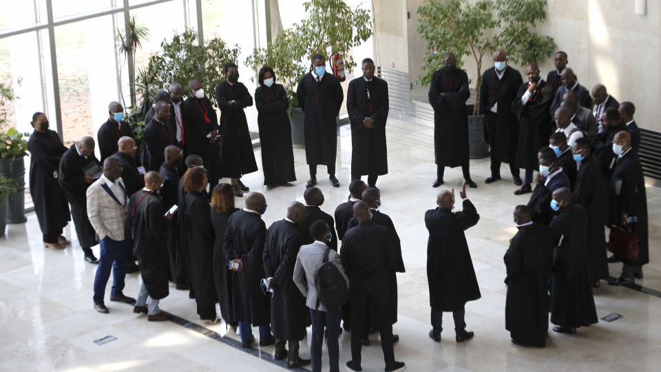 Arguidos angolanos do caso Lussati queixam-se de "denegação de justiça" 