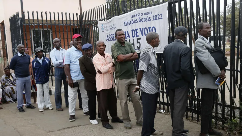 Angola. Órgãos da CPLP validam votação