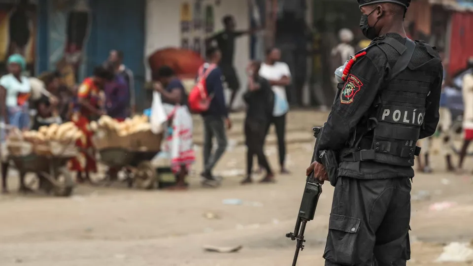 MPLA diz que atitudes da oposição são "comportamento de mau perdedor"