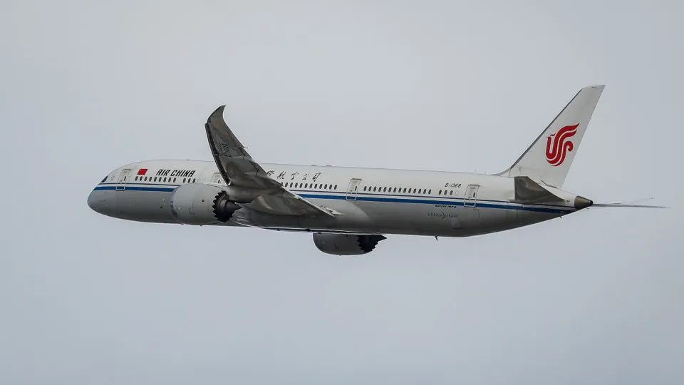 Air China retoma rotas para a América Latina e amplia rede internacional