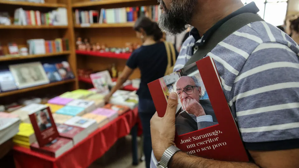 PCP: Comemorações do centenário de José Saramago