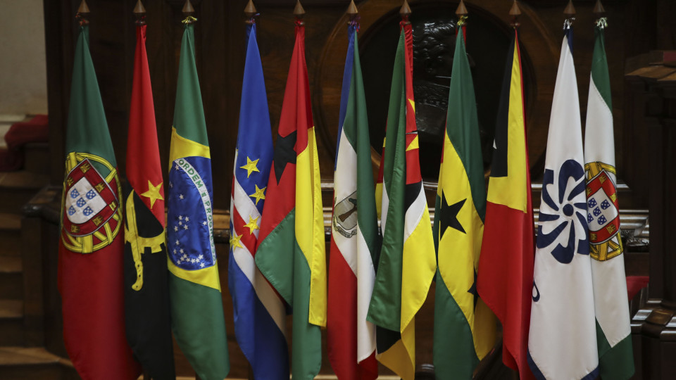 Desafio da CPLP "será promover cooperação económica"