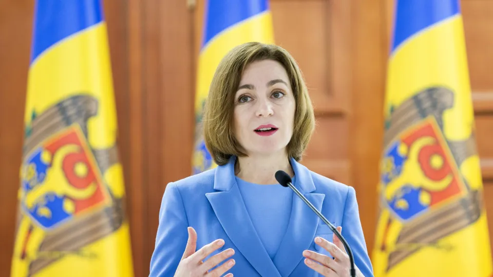 Rússia contrata jovens para desestabilizar Moldova, diz Presidente