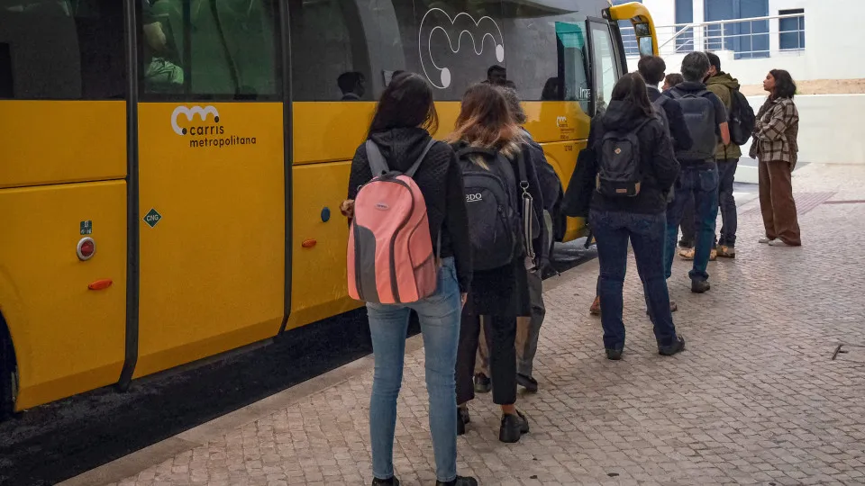 Carris Metropolitana começa a operar no distrito de Lisboa no domingo