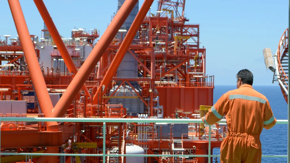 Inauguração da plataforma de gás liquefeito em Moçambique