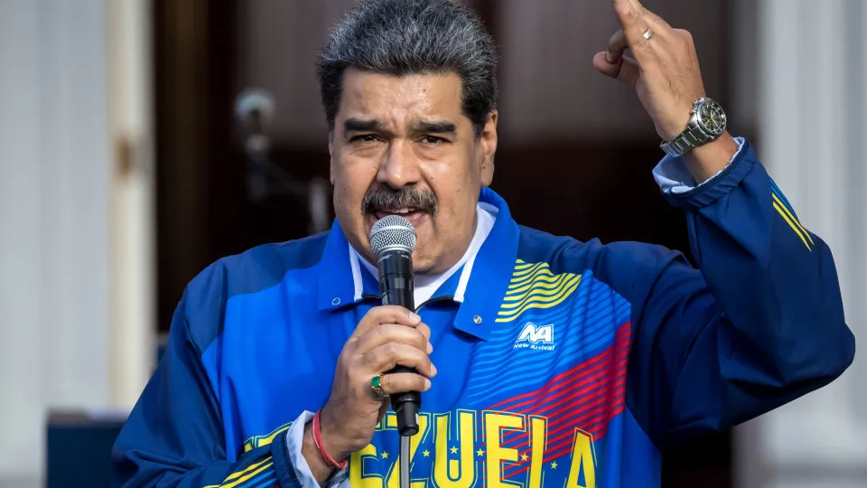 Maduro celebra regresso de relações diplomáticas entre Venezuela e Brasil