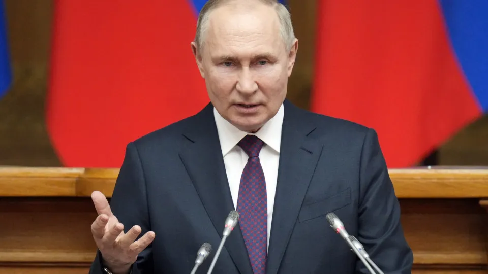 Rússia tem "muitos" apoiantes nos EUA e na Europa, diz Putin