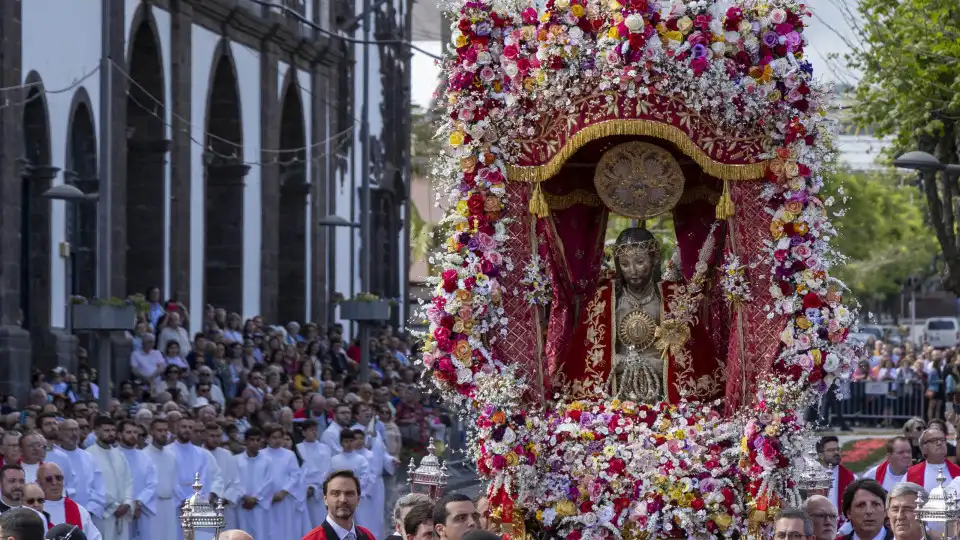 Festas do Santo Cristo começam hoje na cidade açoriana de Ponta Delgada