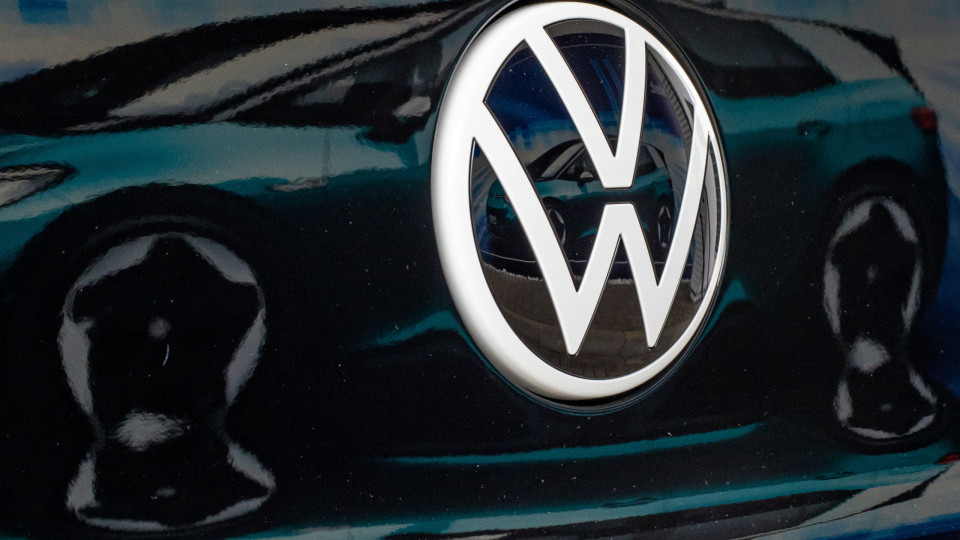 Lucros da Volkswagen recuam 22,4% no 1º trimestre