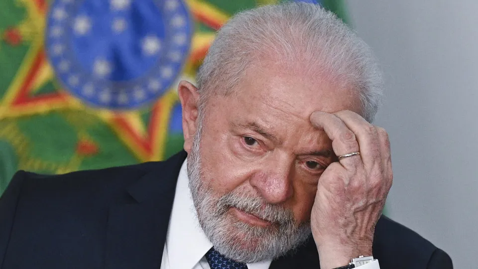 Lula "perdeu oportunidade" de defender os direitos humanos na Venezuela