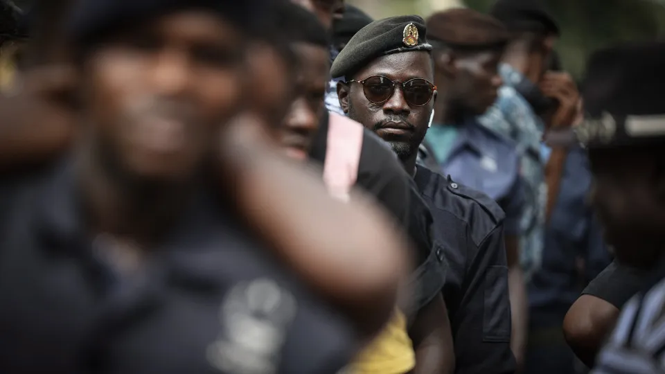 Centenas votam antecipadamente para legislativas na Guiné-Bissau
