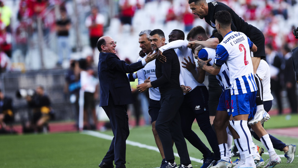 Sérgio Conceição chega ao 10.º título no comando do FC Porto