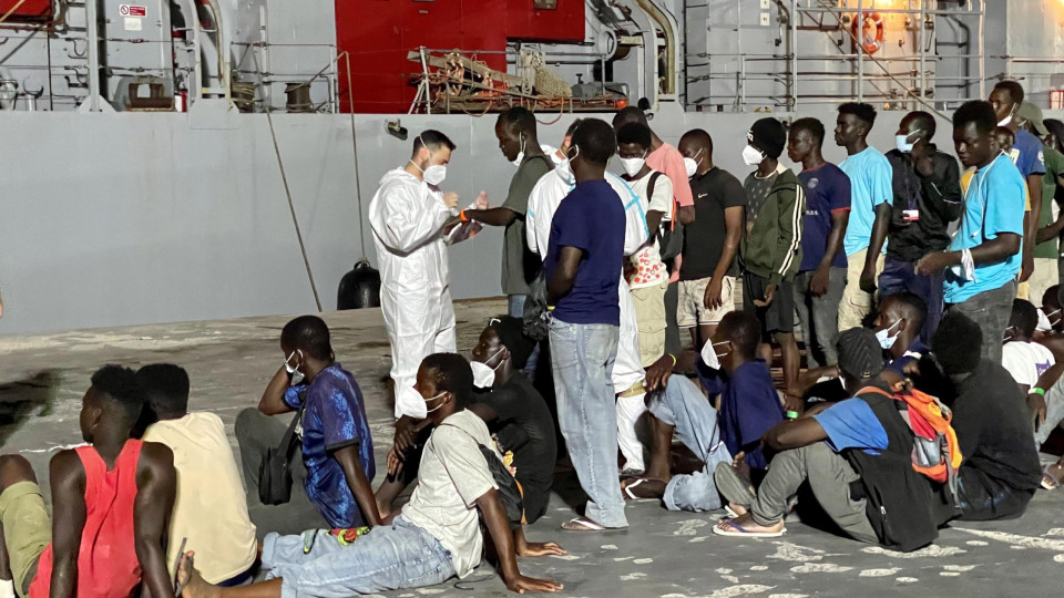 Cerca de 100.000 migrantes chegaram a Itália desde o início do ano