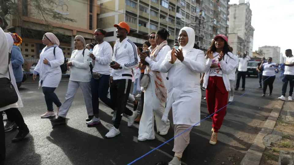 Marcha de médicos em Maputo