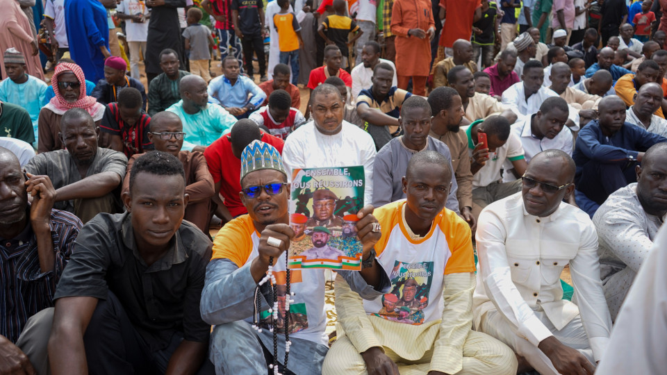 Regime militar do Níger denuncia "sanções ilegais e desumanas" da CEDEAO