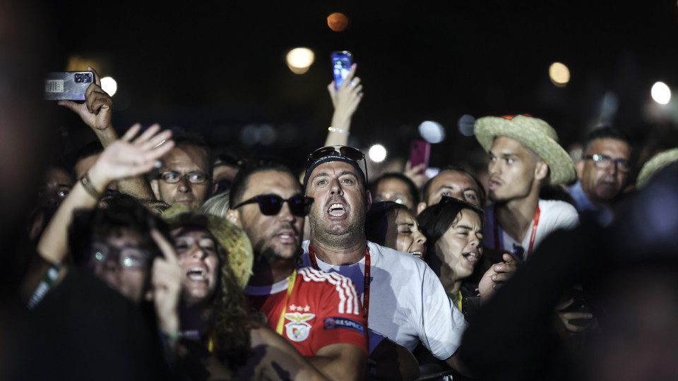 O Sol da Caparica arranca 5.ª-feira para quatro dias de música lusófona