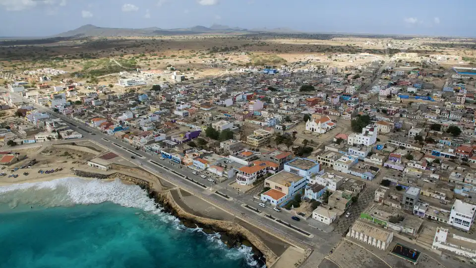 UE aprova fundos para modernização estratégica de portos em Cabo Verde