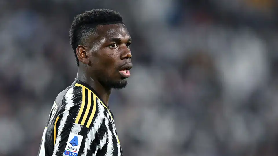 Pogba disposto a abdicar de parte do salário para continuar na Juventus