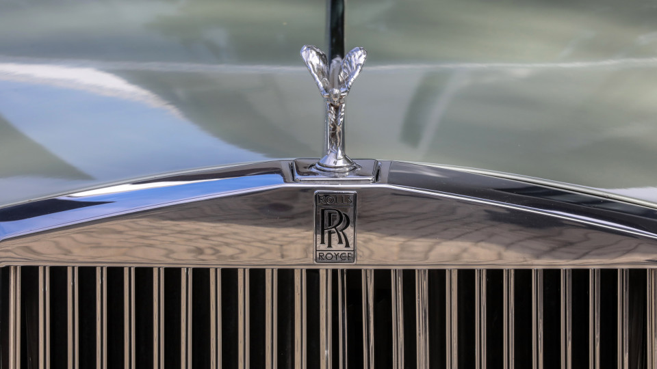 Lucro da Rolls-Royce sobe 85% para 875 ME no 1.º semestre