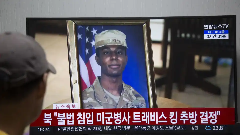 Soldado dos EUA que desertou para Coreia do Norte condenado a um ano de prisão