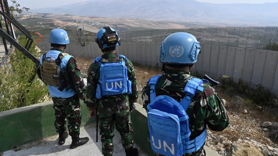 ONU reduzirá em 25% número de 'capacetes azuis' devido à falta de fundos