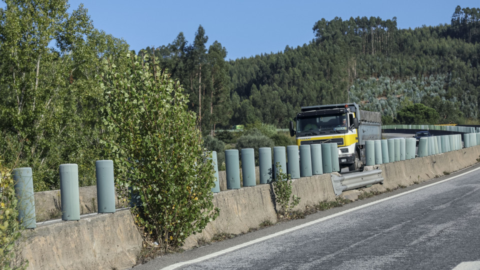 IP3 reaberto ao trânsito em Tondela após colisão entre dois veículos