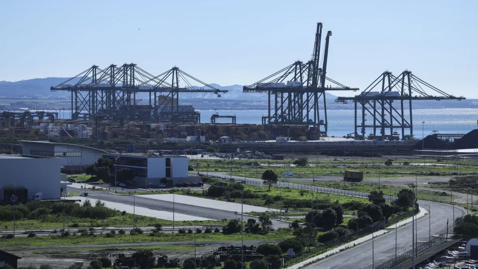 Operação Infuencer: A aposta em Sines de um campeão de hidrogénio 'verde' na Europa