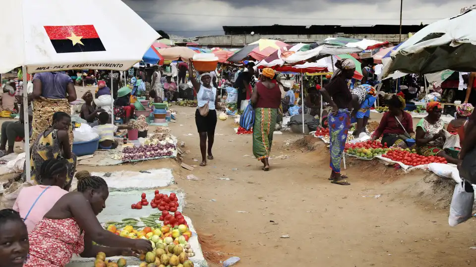 Taxa de inflação em Angola fixou-se em 29,93% em setembro