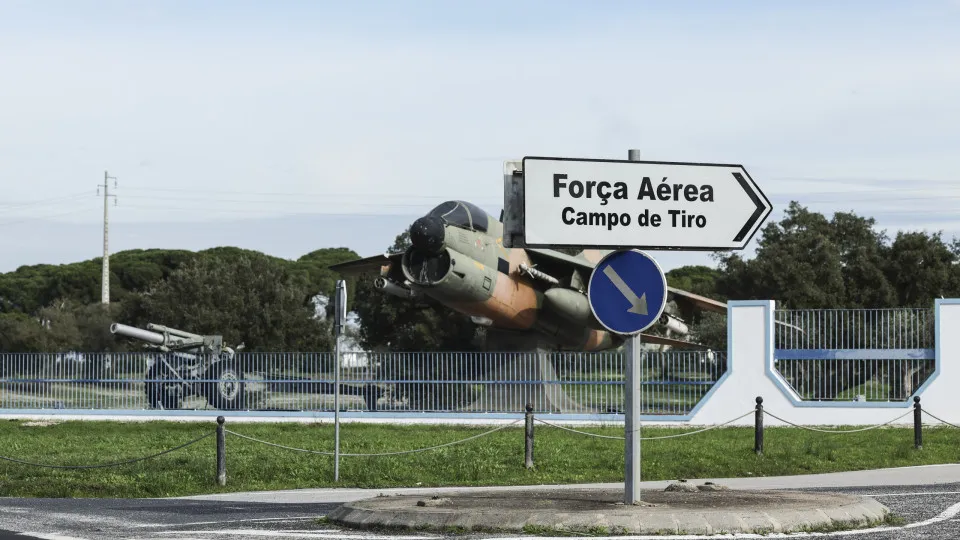 Governo quer encargos do novo aeroporto para OE o "mais limitados possível"