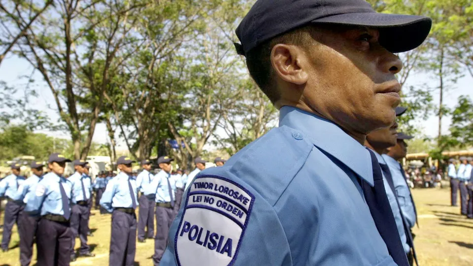Polícia timorense detém responsável da operadora de telecomunicações Telemor