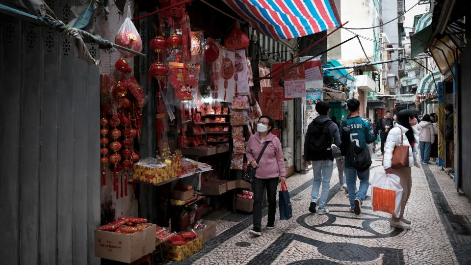 Exportações lusófonas para Macau caem mais de um quarto em abril