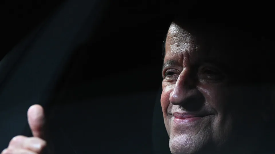 Supremo bloqueia 119 milhões de reais a líder do Partido Liberal