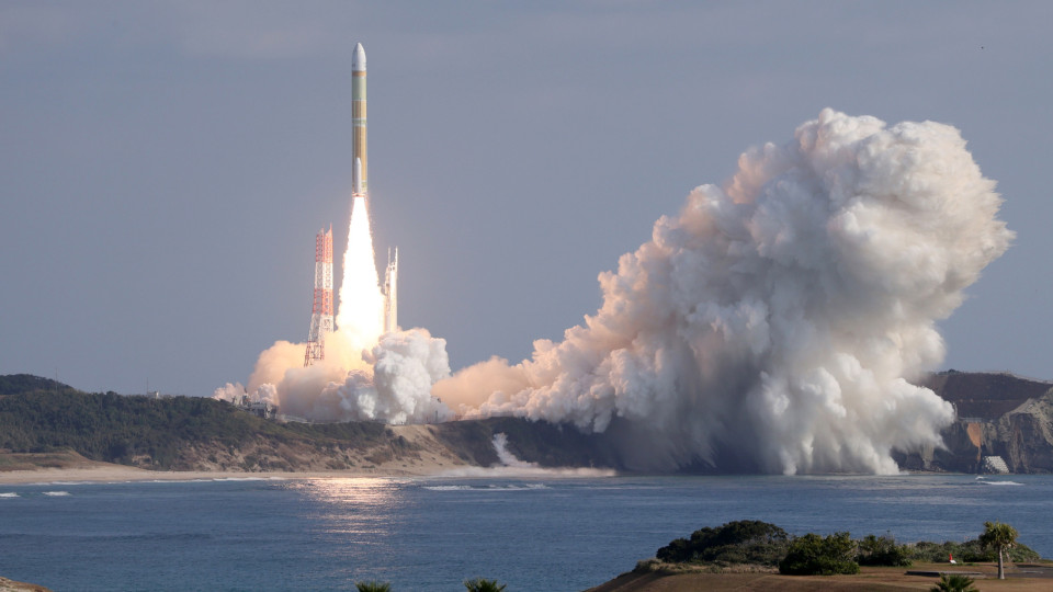 Japão lança com êxito novo foguetão H3
