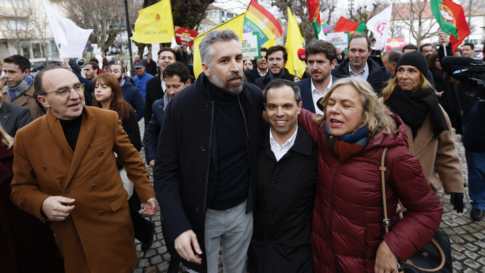 Pedro Nuno desvaloriza sondagens e prioriza contacto direto com povo