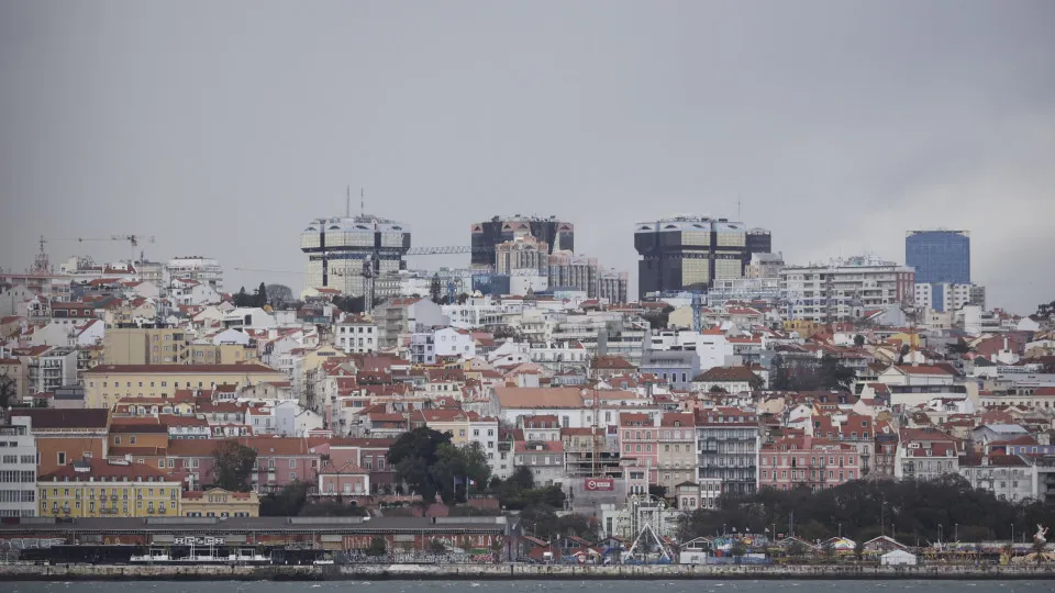 Avaliação bancária das casas sobe 6,5% em março para 1.580 euros/m2