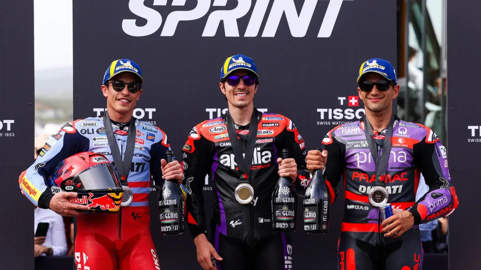 Maverick Viñales "feliz por estar de volta às posições de topo"