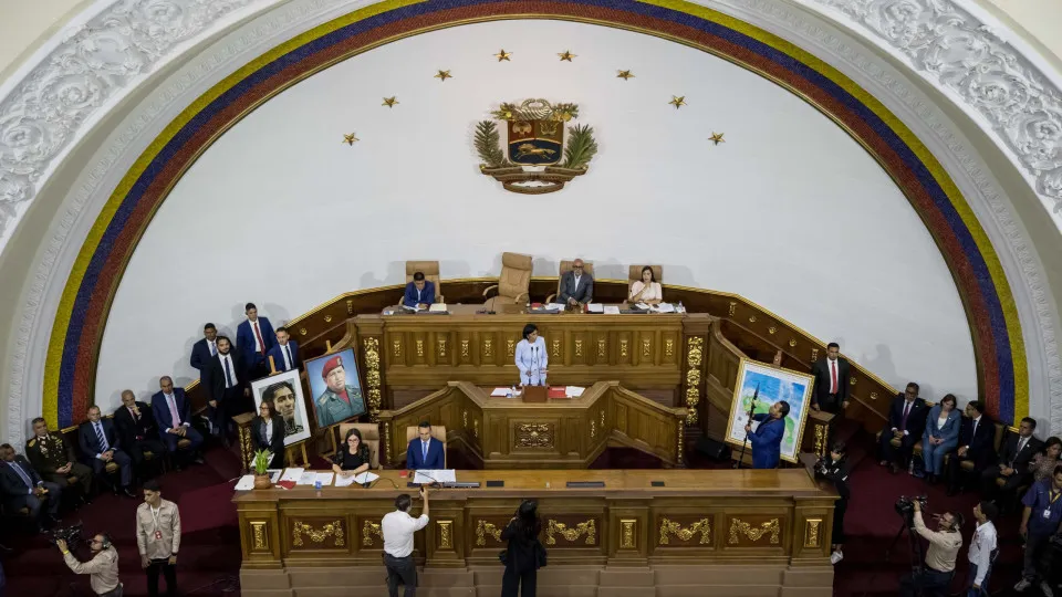 Parlamento da Venezuela cria grupos de amizade com Portugal e Guiné-Bissau