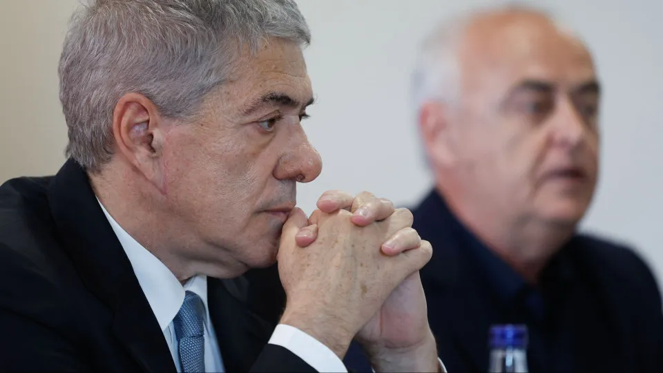 Sócrates impugna decisão do Conselho da Magistratura e fala em manipulação