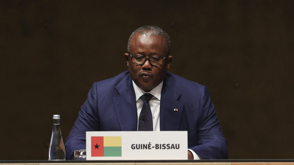 Embaló stresses "the original contribution" of Guinea to the April Revolution
