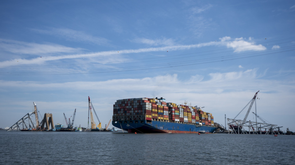 Acesso ao porto de Baltimore reabre mais de 2 meses após queda de ponte