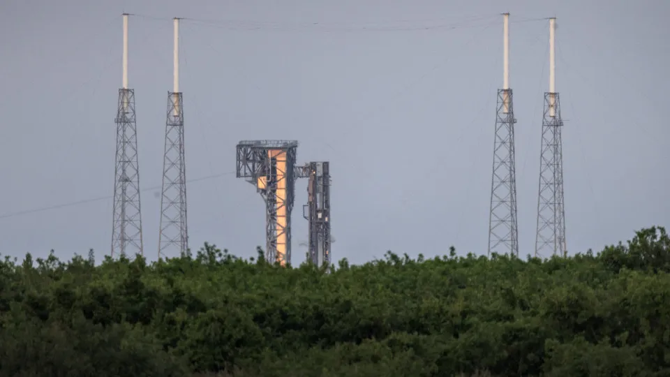 Adiado lançamento do foguetão Starliner da Boeing