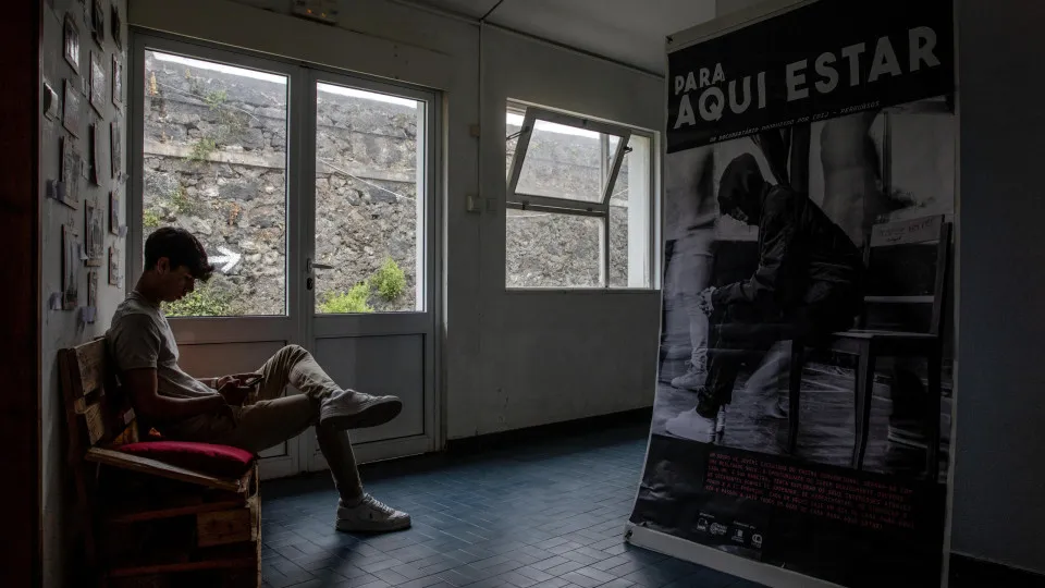 Abandono escolar nos Açores