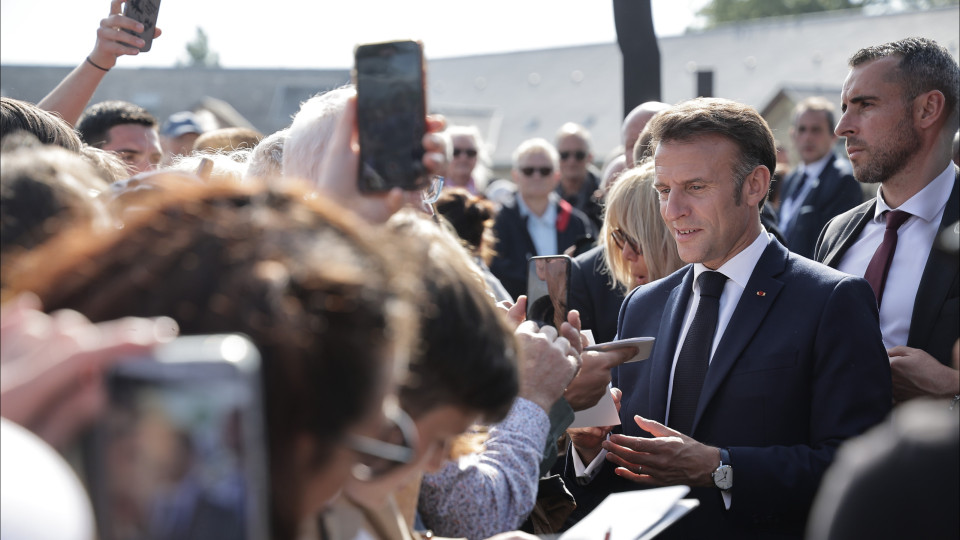Macron elogia "espírito de sacrifício" no início das comemorações do Dia D