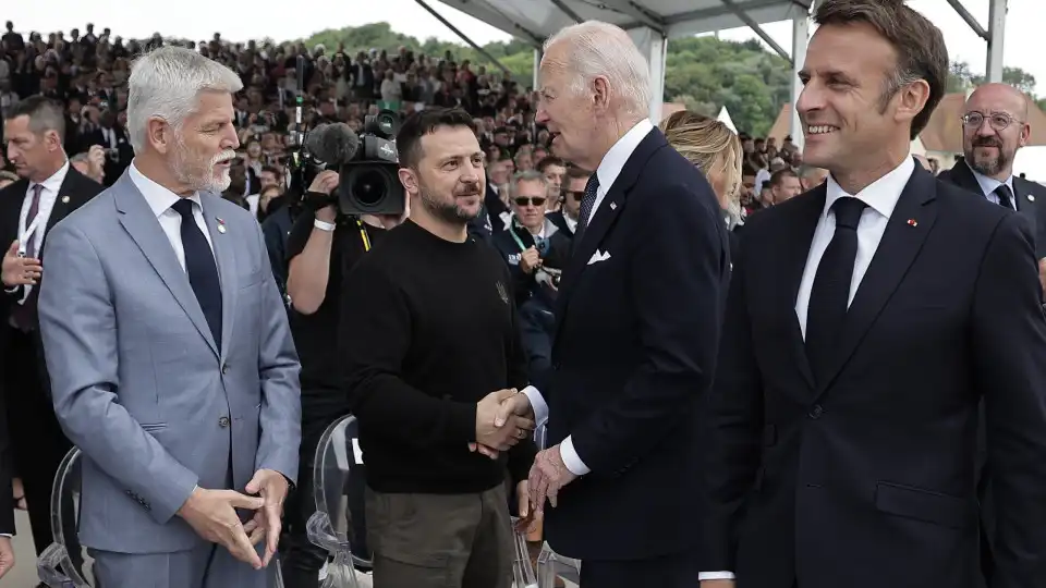 Biden garante que armas dos EUA não atingirão Moscovo ou o Kremlin