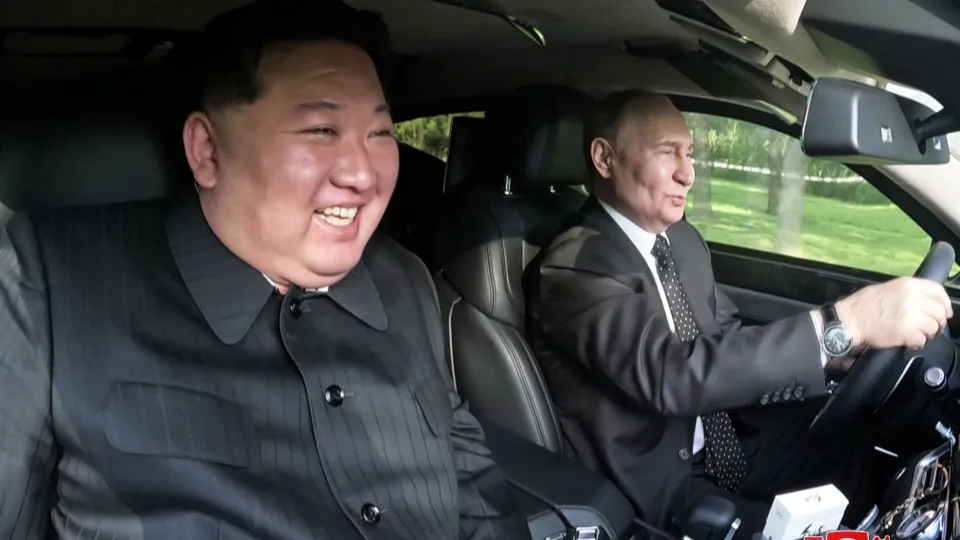 Russian President Putin visits North Korea