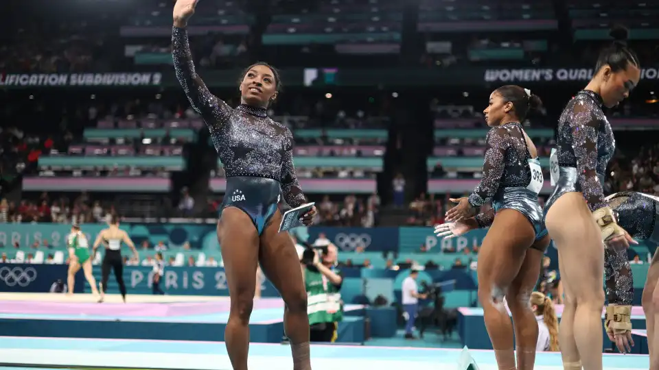 Simone Biles começa a recuperar o trono da ginástica olímpica