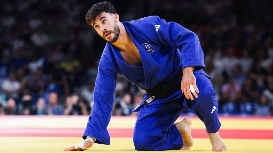 Paris2024: Judo - combate entre João Fernando e Gauthier François