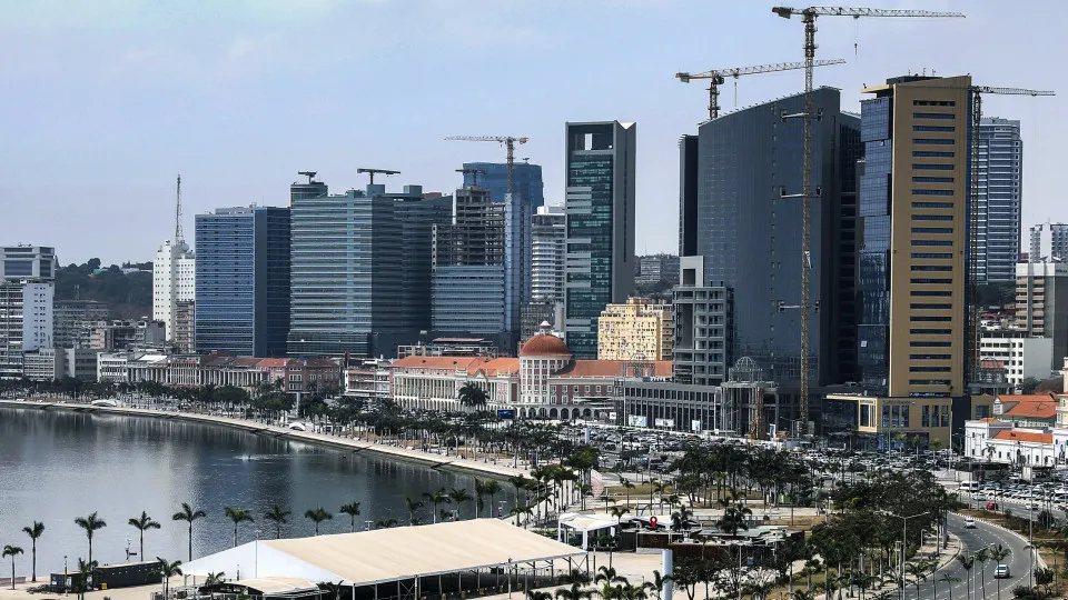 Angola: cidadãos com dúvidas sobre divisão de Luanda lamentam precariedade do saneamento e transportes