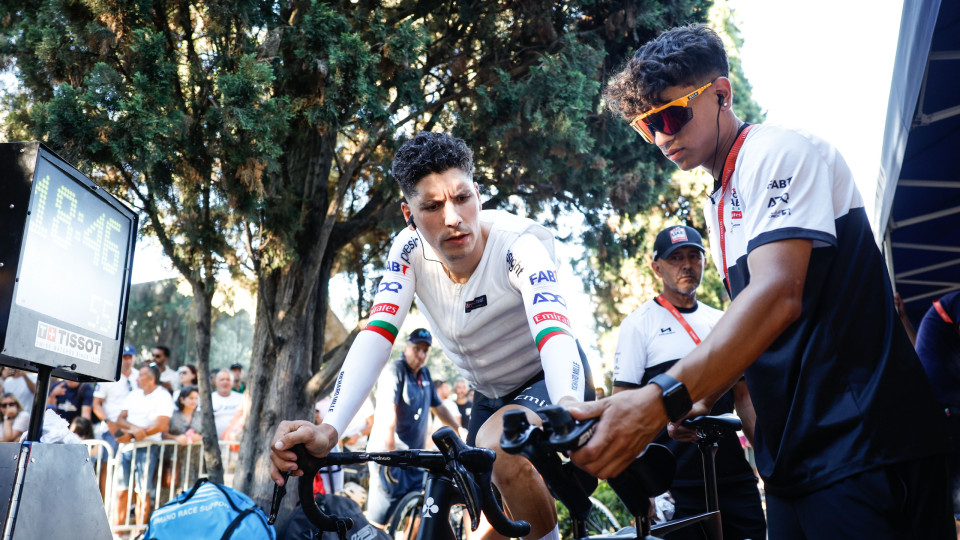 João Almeida terceiro na 4.º etapa da Vuelta (e segundo na geral)